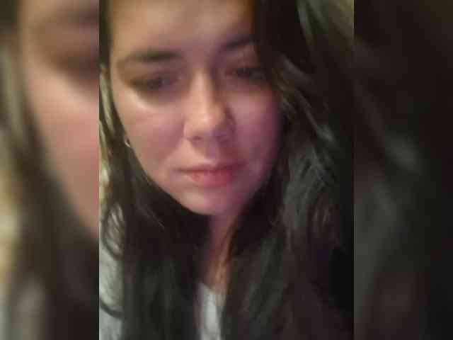 Naturally_Mom webcam