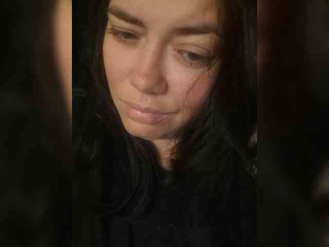 Naturally_Mom webcam