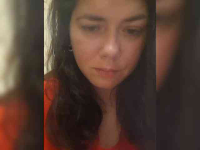 Modelo: Naturally_Mom