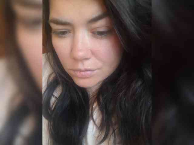 Naturally_Mom webcam