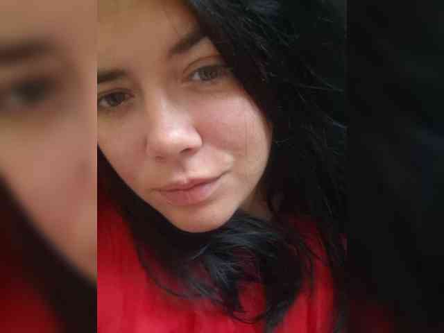 Naturally_Mom webcam