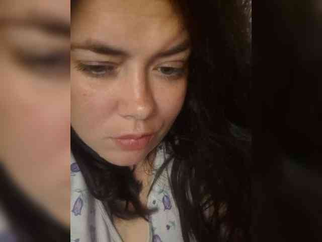 Naturally_Mom webcam