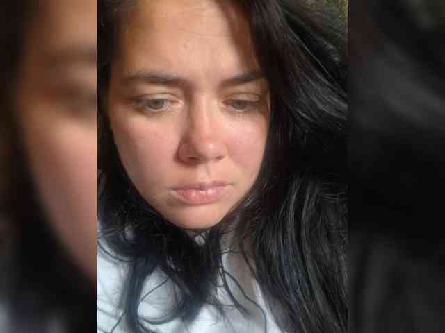 Naturally_Mom webcam