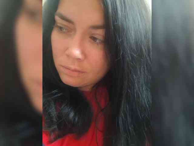 Naturally_Mom webcam