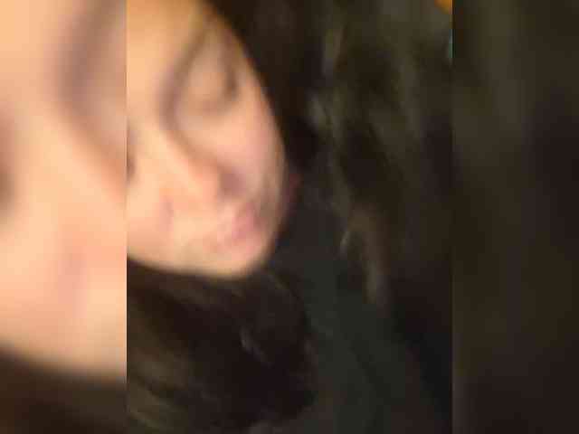Naturally_Mom webcam