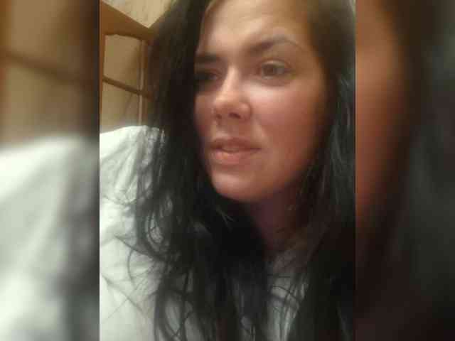 Naturally_Mom webcam