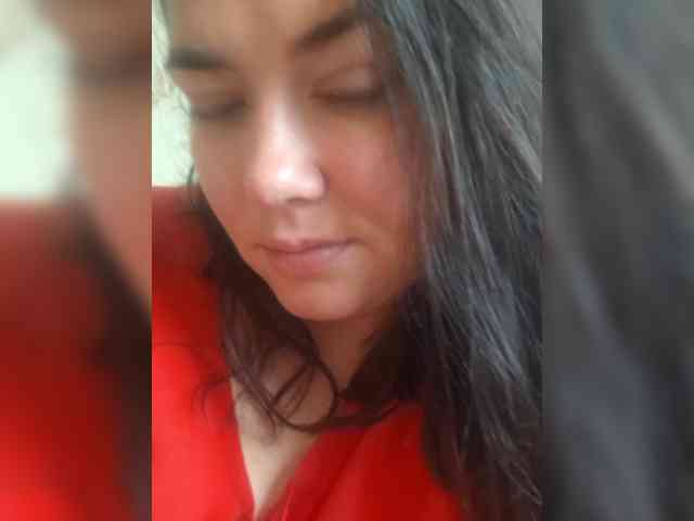 Naturally_Mom webcam