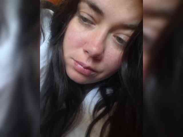 Naturally_Mom webcam