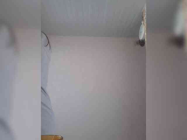 Naturally_Mom webcam