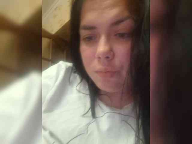 Naturally_Mom webcam