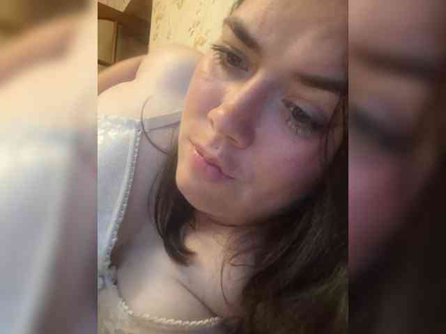 Naturally_Mom webcam
