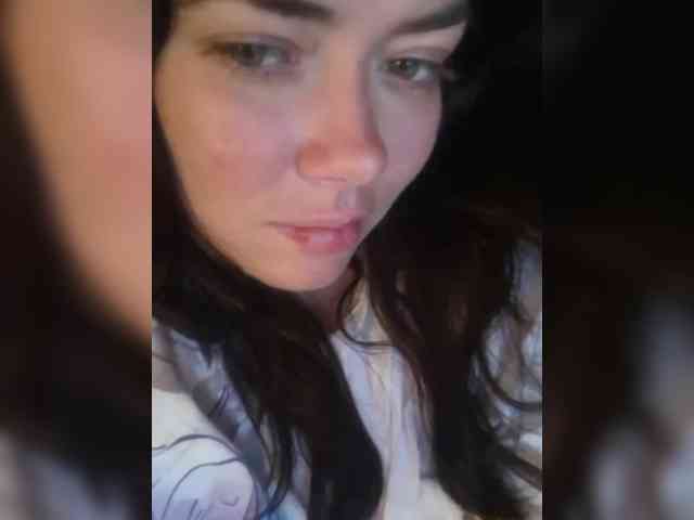 Naturally_Mom webcam
