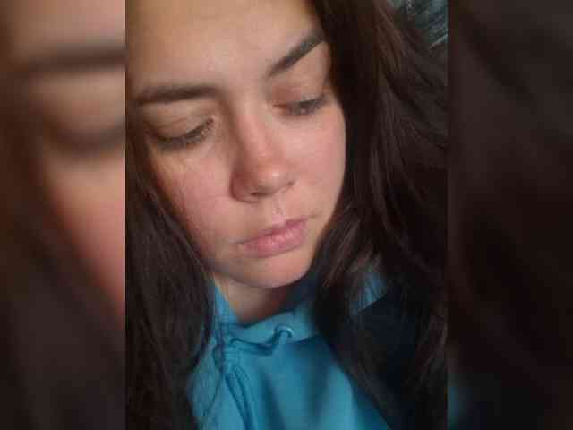 Naturally_Mom webcam