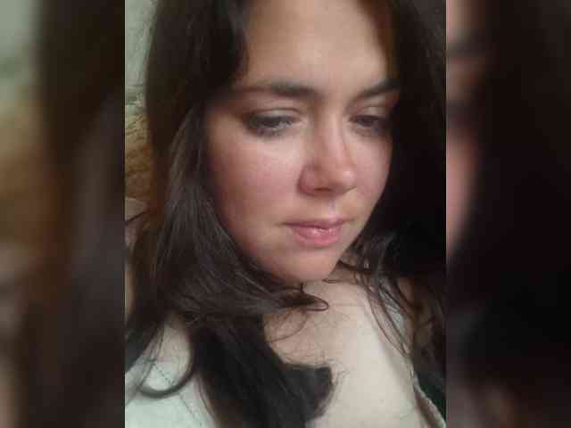 Naturally_Mom webcam
