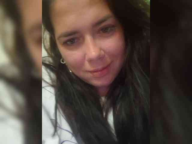 Naturally_Mom webcam
