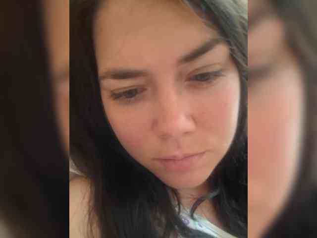 Naturally_Mom webcam