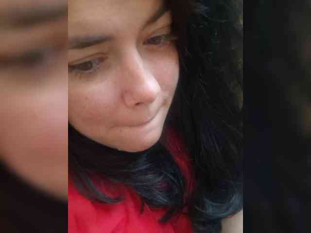 Naturally_Mom webcam