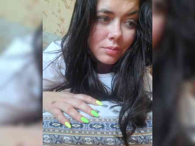 Naturally_Mom webcam