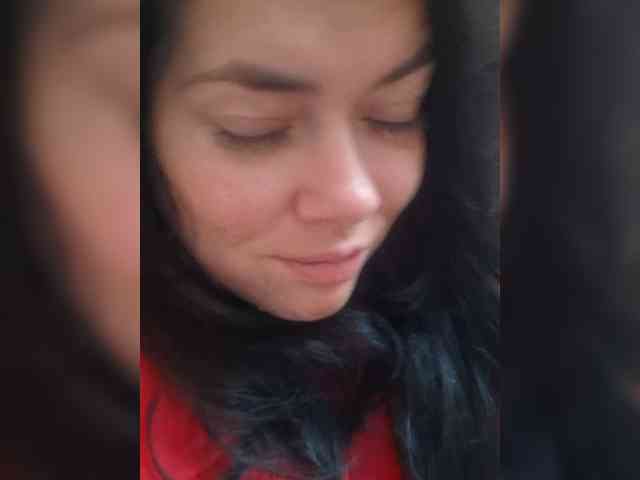 Naturally_Mom webcam
