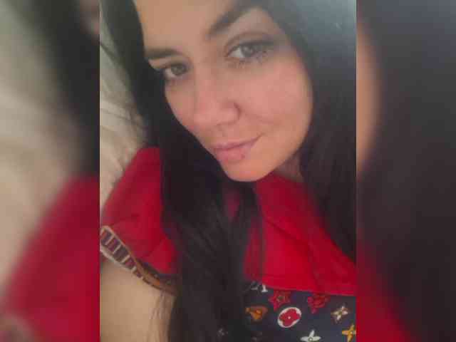 Naturally_Mom webcam