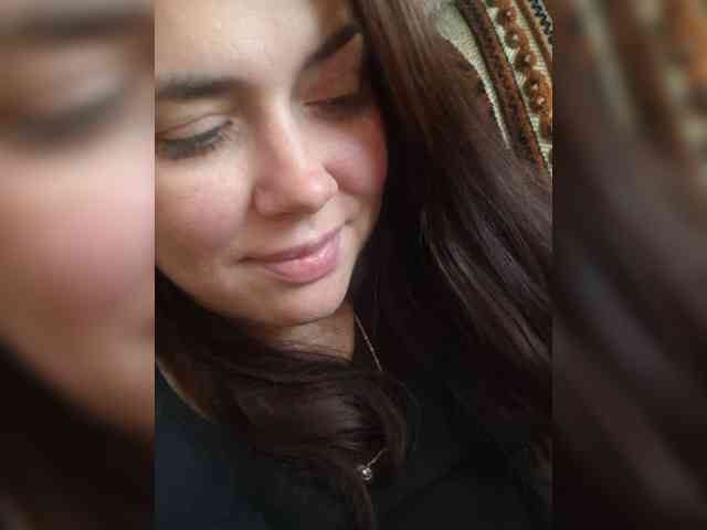 Naturally_Mom webcam