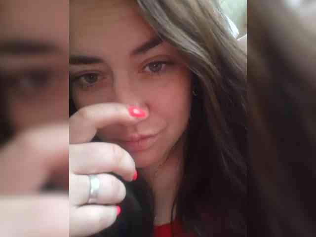 Naturally_Mom webcam