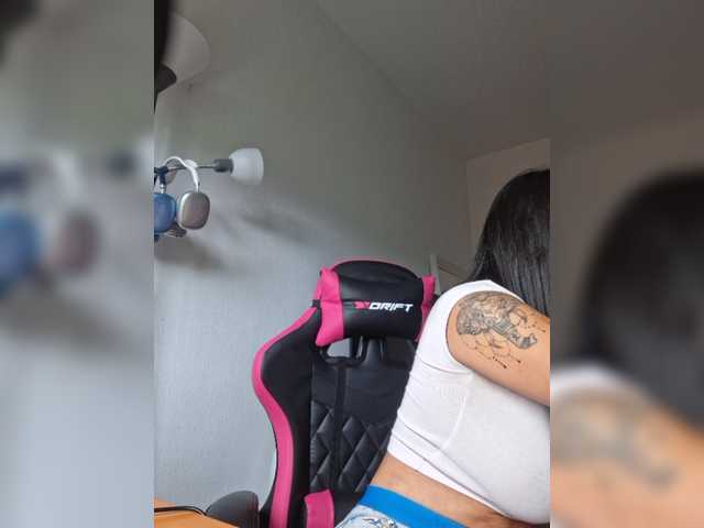 natylusexy live cam on BongaCams