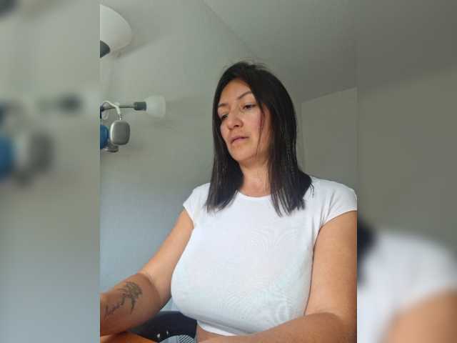 natylusexy live cam on BongaCams