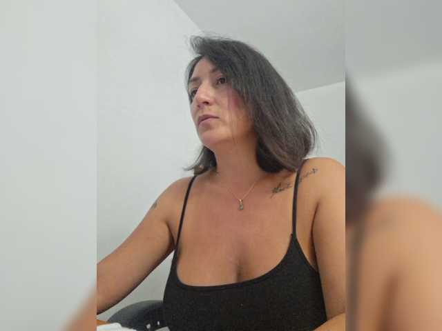 natylusexy live cam on BongaCams