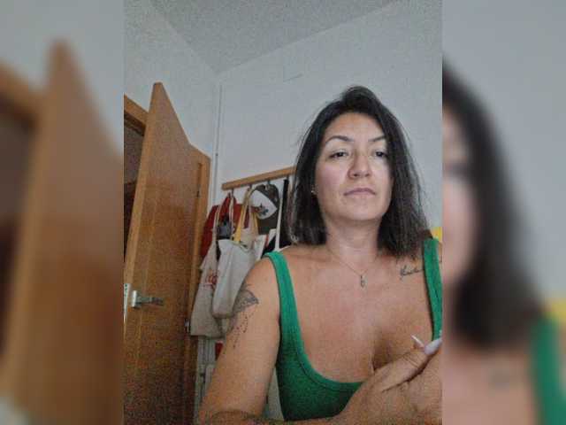 natylusexy live cam on BongaCams