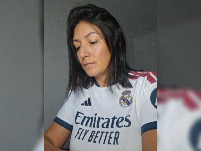 cristalboom live cam preview
