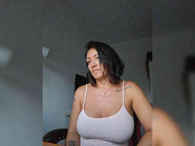 Cristalboom's live stream