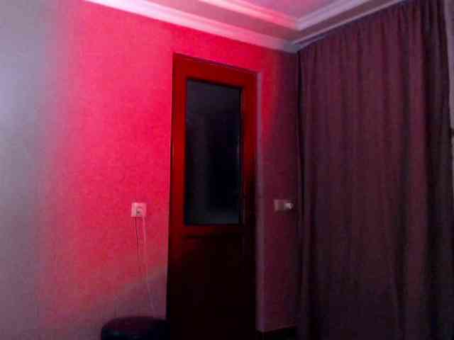 SarinnnaLuv webcam