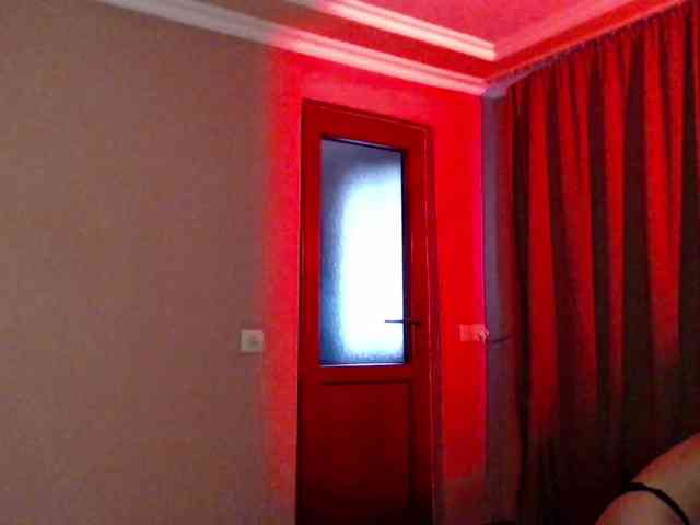 SarinnnaLuv webcam