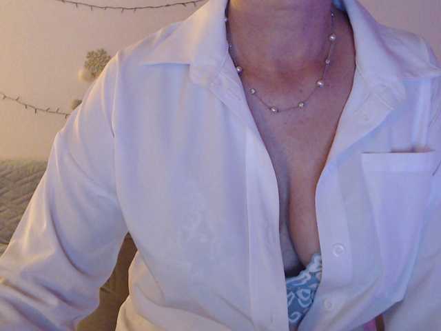 goodsnowqueen live sex show