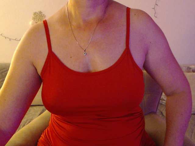 goodSnowQueen live cam