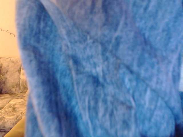 goodSnowQueen live cam on BongaCams