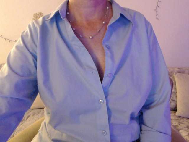 goodsnowqueen live sex show
