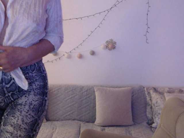 goodsnowqueen live sex