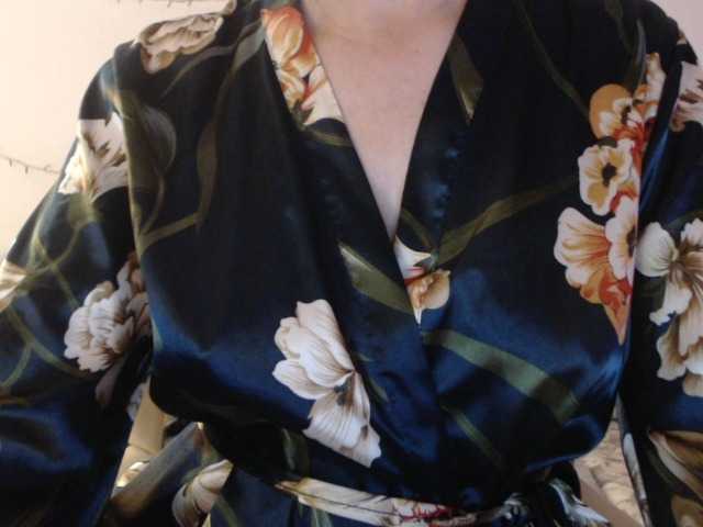 goodSnowQueen live cam