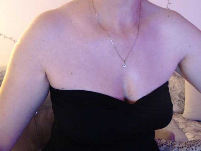 goodsnowqueen cam belle