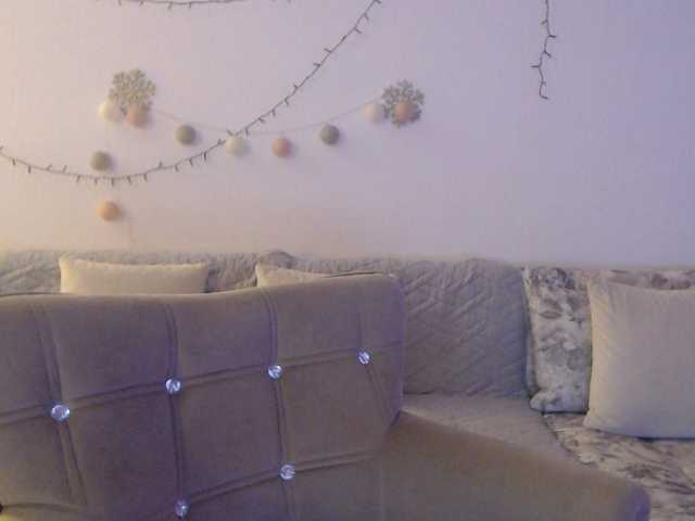  goodSnowQueen chat room