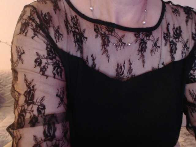 goodsnowqueen cam belle