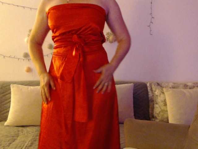 goodSnowQueen live cam on BongaCams