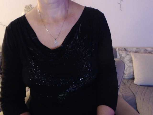 goodSnowQueen live webcam show