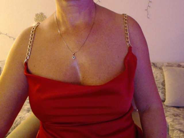goodSnowQueen webcam
