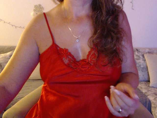 goodSnowQueen live cam preview