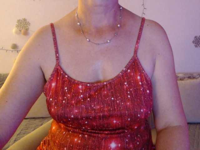 goodsnowqueen cam belle