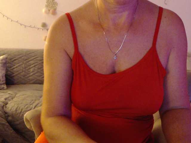 goodSnowQueen live cam preview