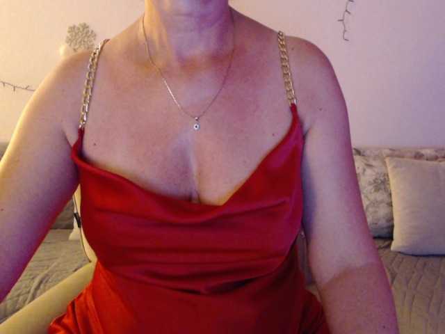 goodSnowQueen live webcam show